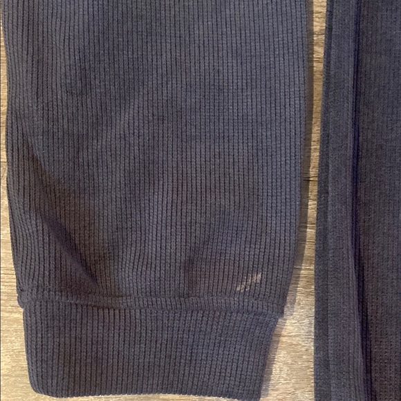 Classic Black Women's Sweatshirt - Picture 2 of 5